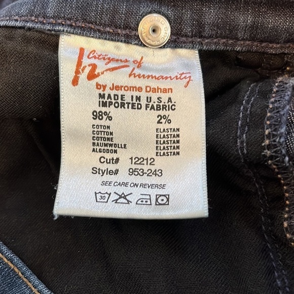 Citizen of Humanity jean Bermuda shorts, size 28 - Picture 7 of 10